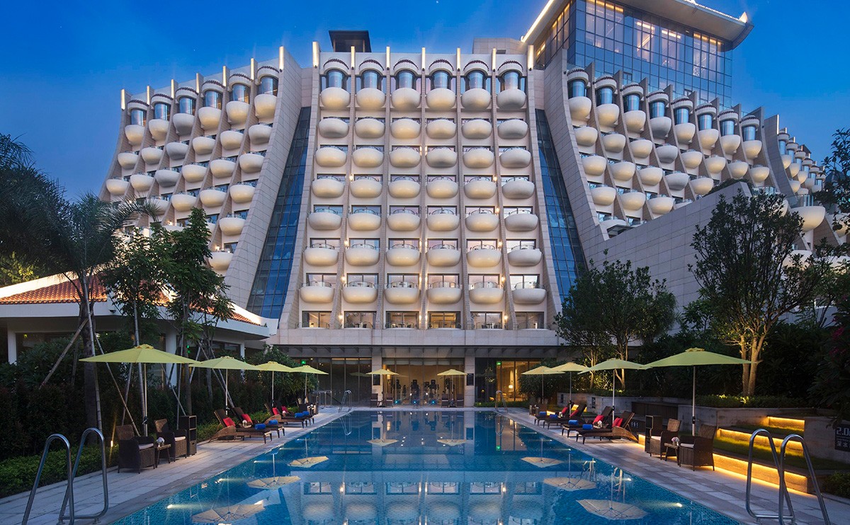 2/3 旅馆室外泳池