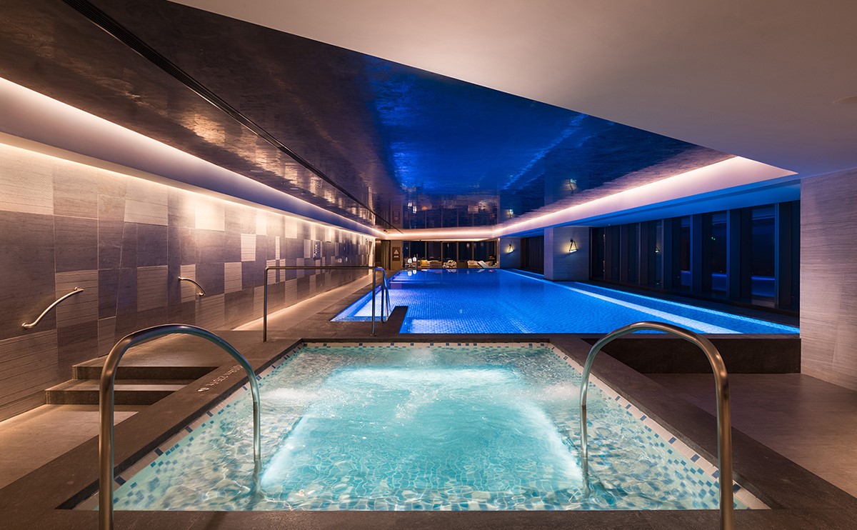 康莱德旅馆旅馆泳池项目现场