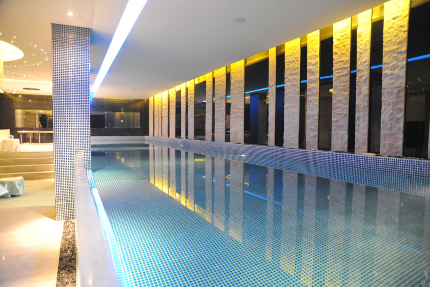 常见的游泳池水处置惩罚误区