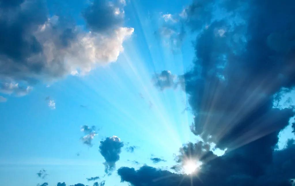 空气能热泵是炎天降暑神